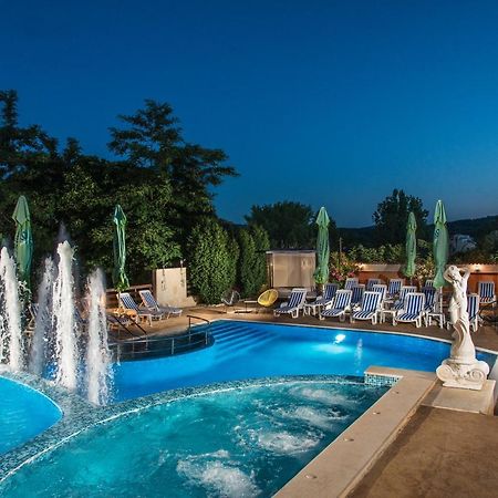 Семеен Хотел Golden Place Sozopol Exterior photo