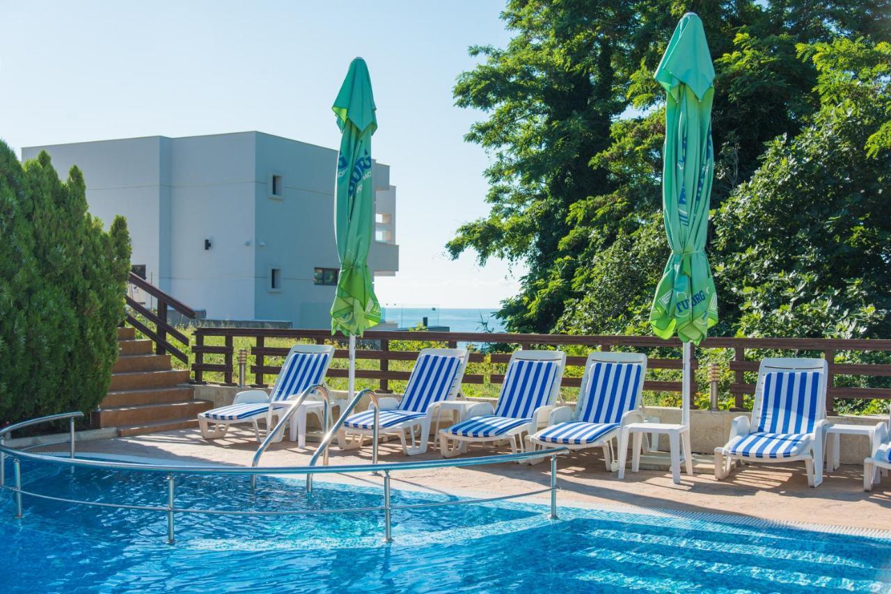 Семеен Хотел Golden Place Sozopol Exterior photo