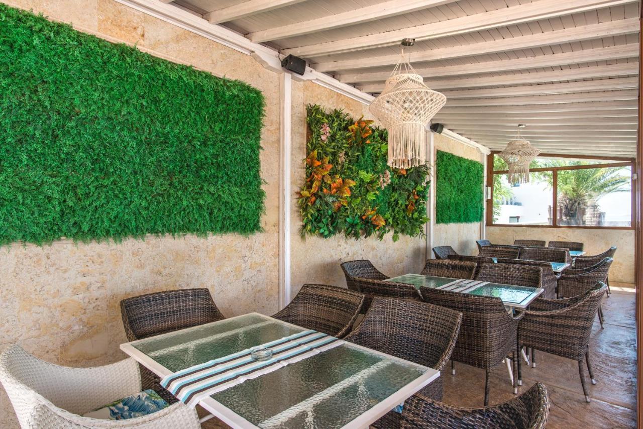 Семеен Хотел Golden Place Sozopol Exterior photo